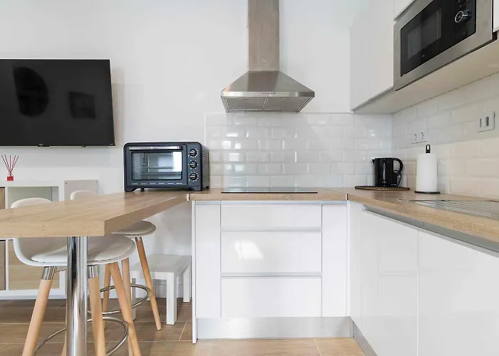 Ad&C House Canteras